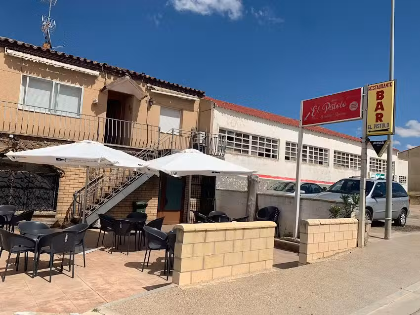 Hotel Restaurante El Pistolo