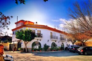 HOTEL RESTAURANTE &ndash; LA PISCINA