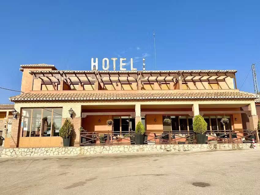 Hotel Restaurante Los Ca&ntilde;os de la Alcaicer&iacute;a