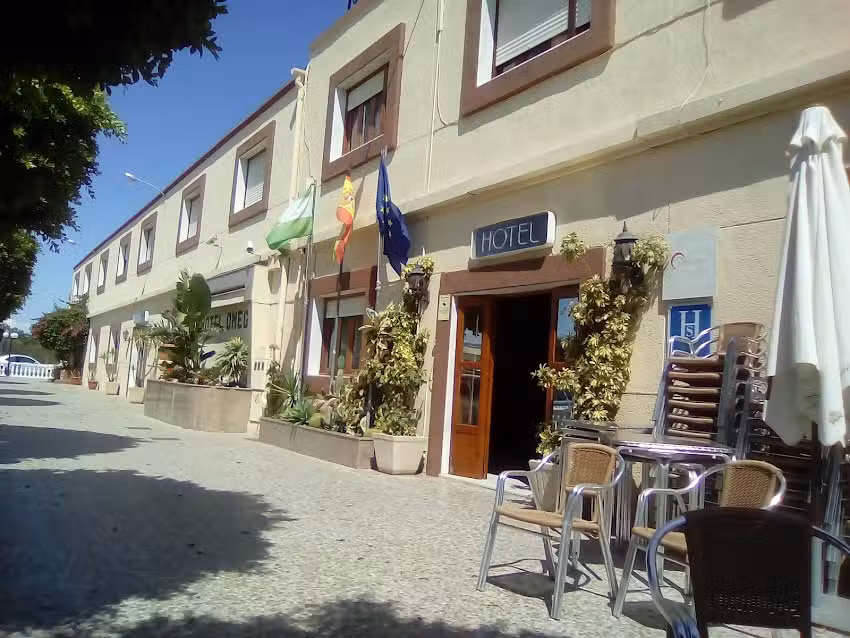 Hotel Restaurante OMEGA