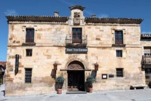 Hotel Restaurante Tres Coronas de Silos