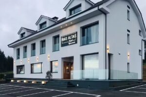 Hotel R&iacute;as Altas (Servicio de restaurante NO DISPONIBLE)