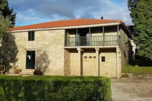 Hotel Rosal&iacute;a