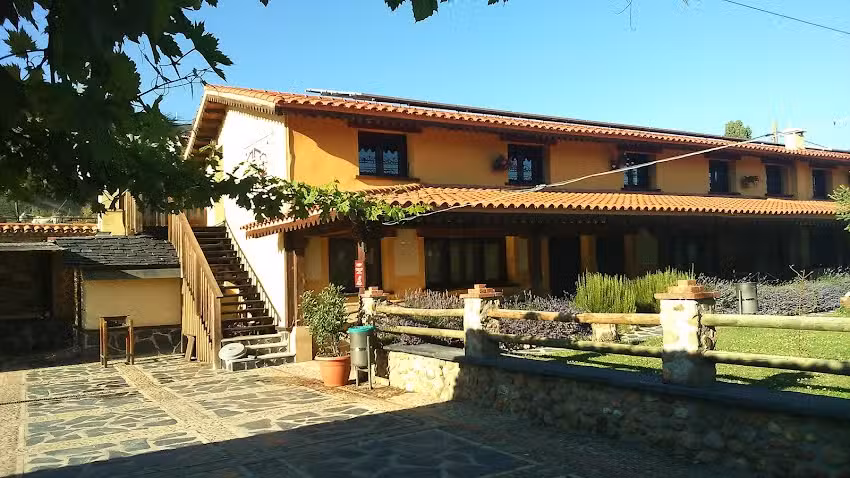 Hotel Rural El Abejal