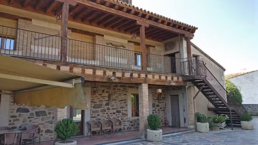 Hotel Rural Sierra De San Pedro