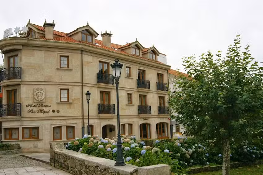 Hotel R&uacute;stico San Miguel de Pastoriza