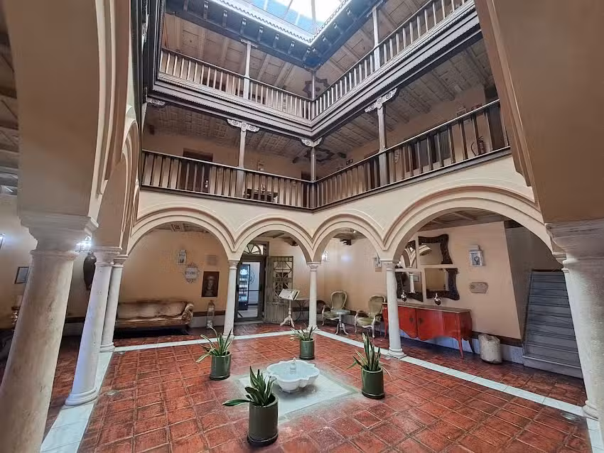 Hotel Sacrist&iacute;a de Santa Ana