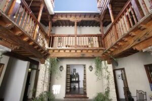 Hotel &laquo;Santa Isabel la Real&raquo;