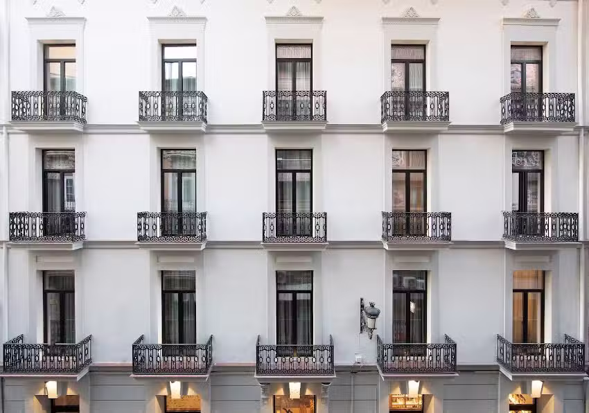 Hotel SERAWA Alicante