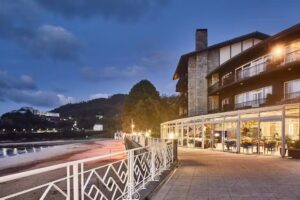 Hotel Silken Palacio Uribarren