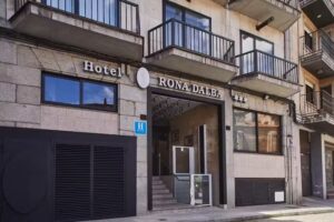 Hotel Silken Rona Dalba
