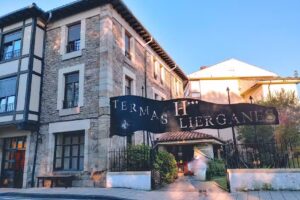 Hotel Termas de Li&eacute;rganes