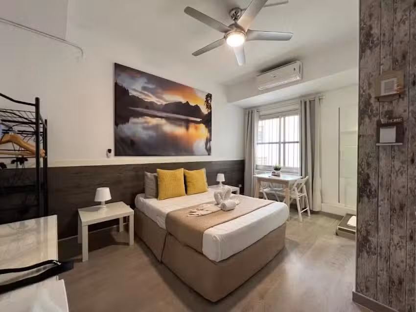 Hotel Valencia Suits You &ndash; Adults Only