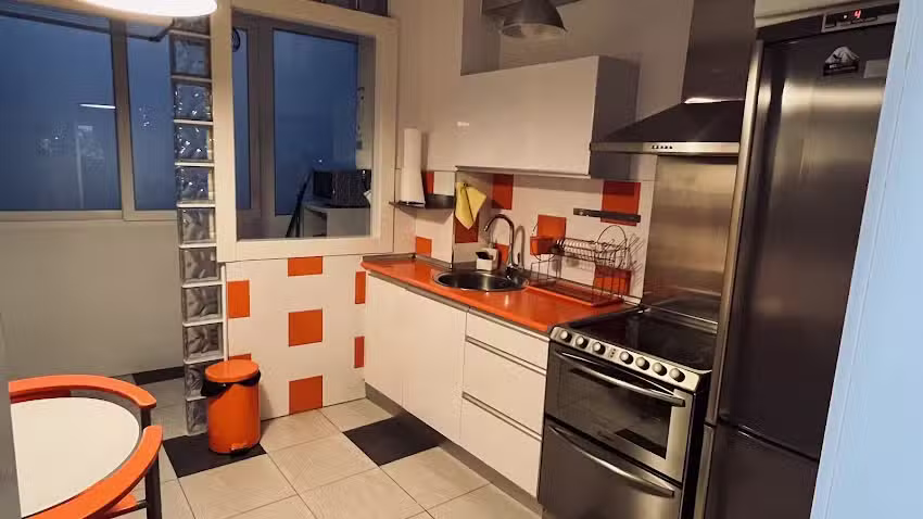 Housing Le&oacute;n &ndash; Apartamento Barrio H&uacute;medo (Plaza del Grano)