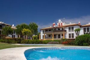 INDIGO Holidays (HEN001)