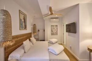 INNER Hostal Es Mol&iacute;