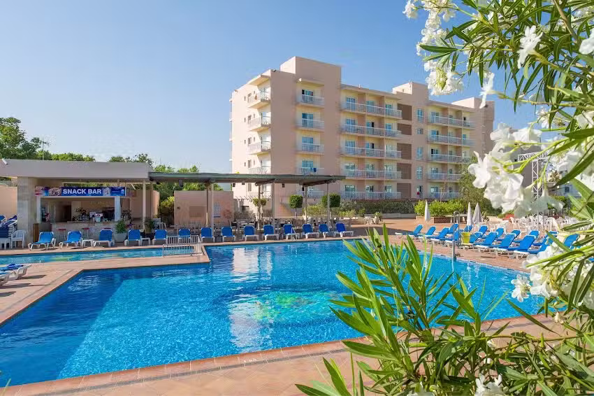 Invisa Hotel Es Pla &ndash; Adults Only