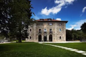 Iriarte Jauregia Hotel