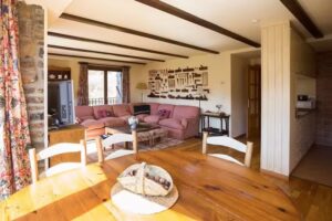 Iron by Pirineos 360