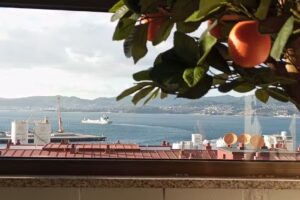 Juli & Room R&iacute;a de Vigo