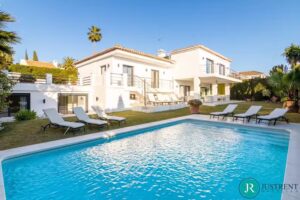 JustRent Marbella S.L.