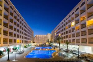 Kn Columbus Aparthotel