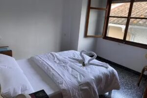 L&rsquo;amagatall &ndash; cyclists house.