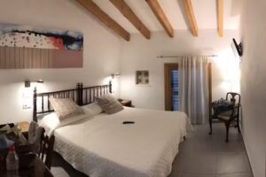 L&acute;hostal- Hotel D&acute;interior