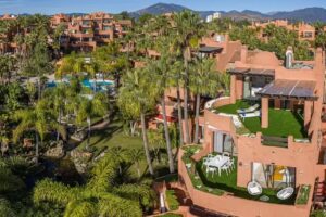 La Alzambra Sea Views by Vacation Marbella