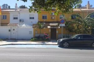 La baraka de Guadalmar B&B &ndash; MALAGA ROOMS Habitaci&oacute;n Alojamiento Hotel cerca Aeropuerto