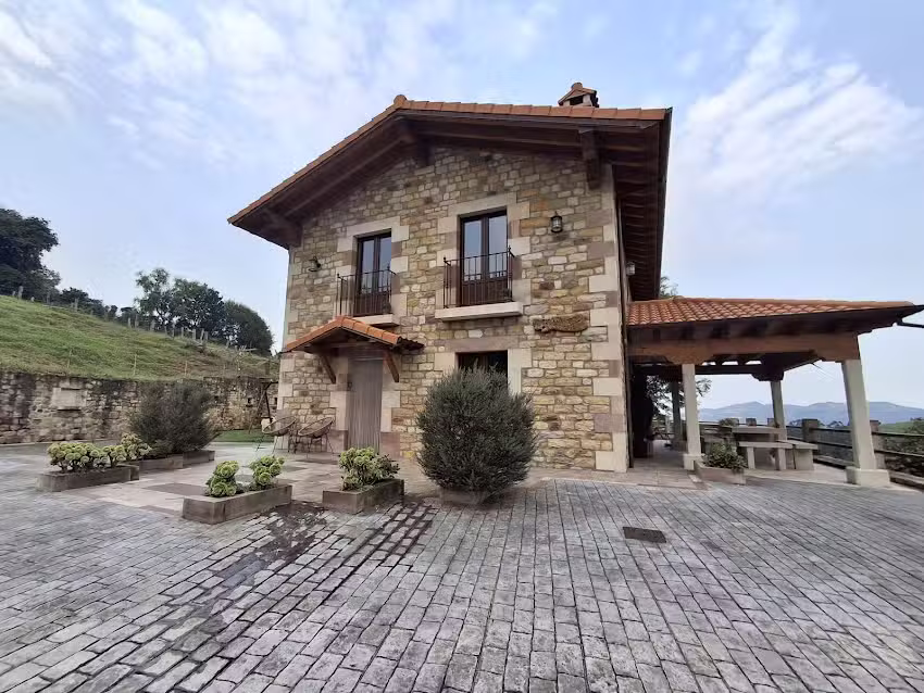 La Caba&ntilde;a de la Abuela de Selaya