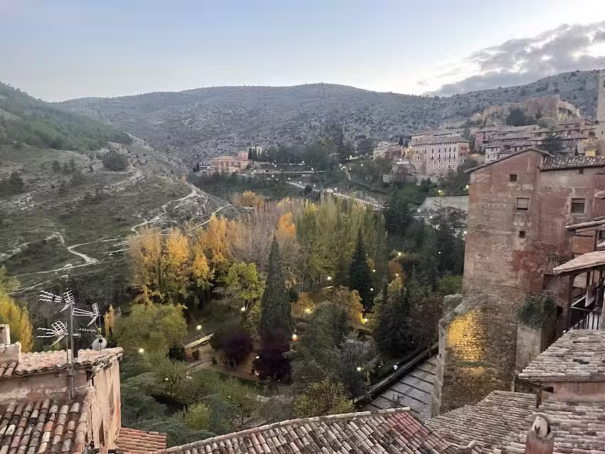 La Casa Amarilla de Albarrac&iacute;n