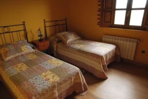 La Casa De Bustantegua