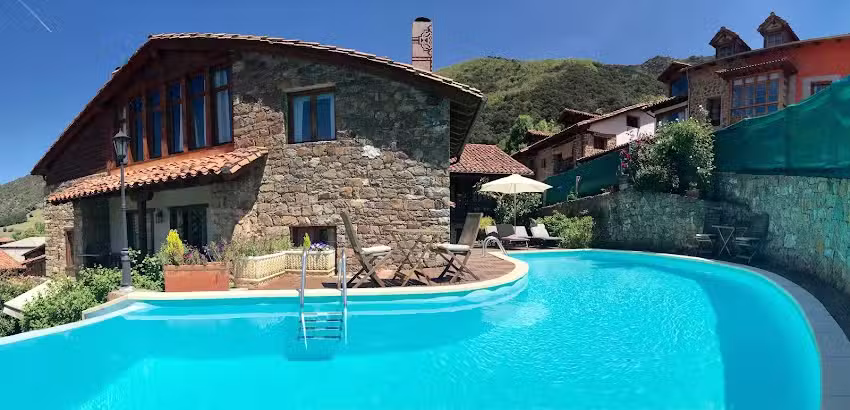 La Casa de las Chimeneas