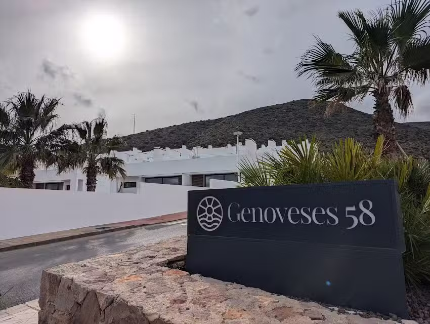 La Casa del Tomate Azul