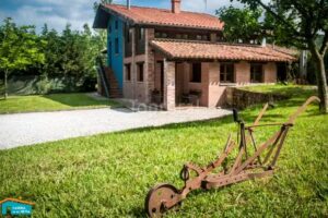 La Caser&iacute;a de los Hevia