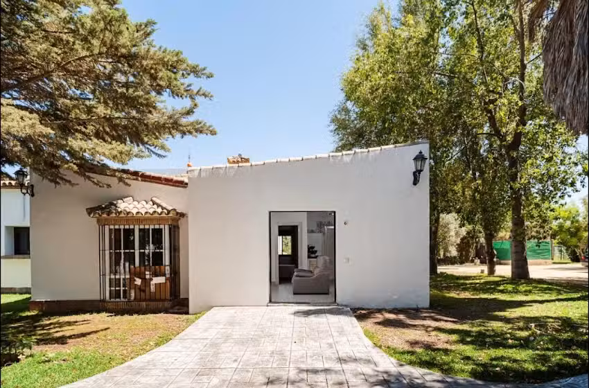 La Jandeta Apartamentos Tur&iacute;sticos