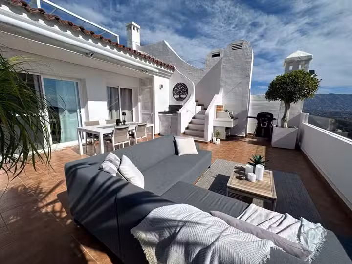 La Mairena &ndash; exklusive 5* Penthouses mit privatem Jacuzzi