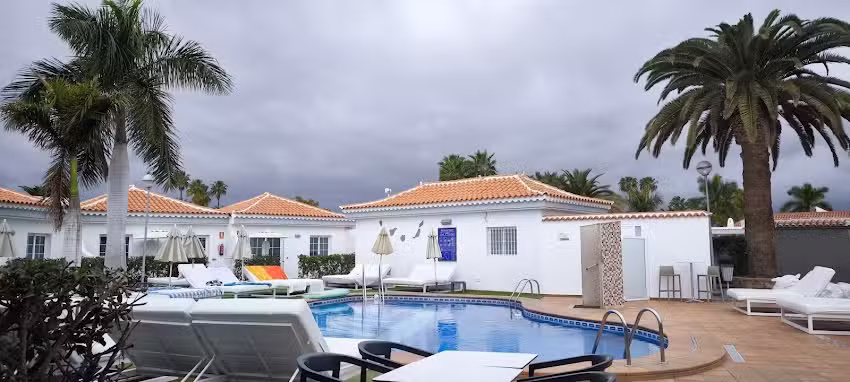 La Mirage Swingers Complex