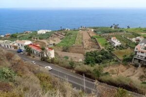 La Orilla del Volc&aacute;n