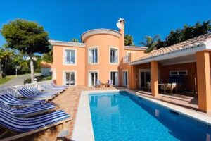 La Perla De Torrenueva