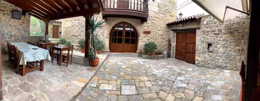 La Posada de Abanillas (Posada de Fuentes &ndash; Casona de Abanillas)