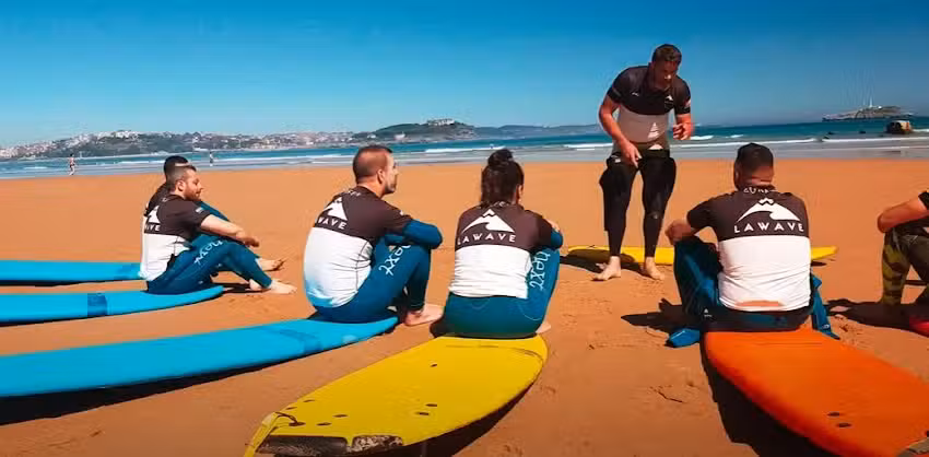 La Wave Surf Somo School & Shop