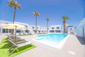 Lanzarote Holiday Lets