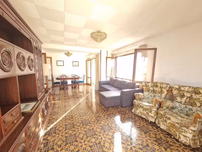 Large Family Flat with Lift &ndash; Perfect for Long-Term Stays