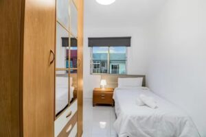 Las Palmas Comfort Rooms