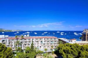 Las Palomas Apartments &ndash; Econotels