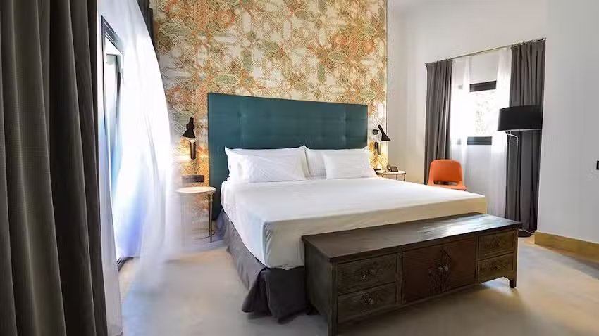 Legado Alcazar Hotel