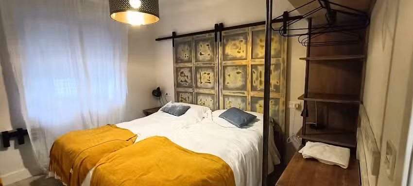 Leon Escalerilla Plaza Mayor