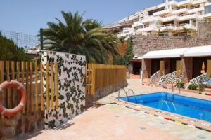 Leticia Del Mar &ndash; Adults Only